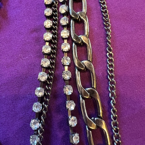 WOMEN'S NECKLACE BY ROBERT ROSE 5 STRAND 2 SM CHAINS 1 LG CHAIN 2 RINESTONE - Picture 2 of 2